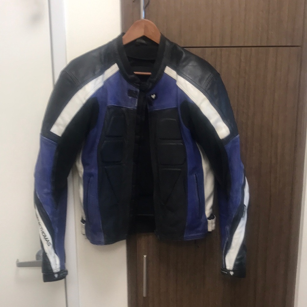 Motorcycle jacket